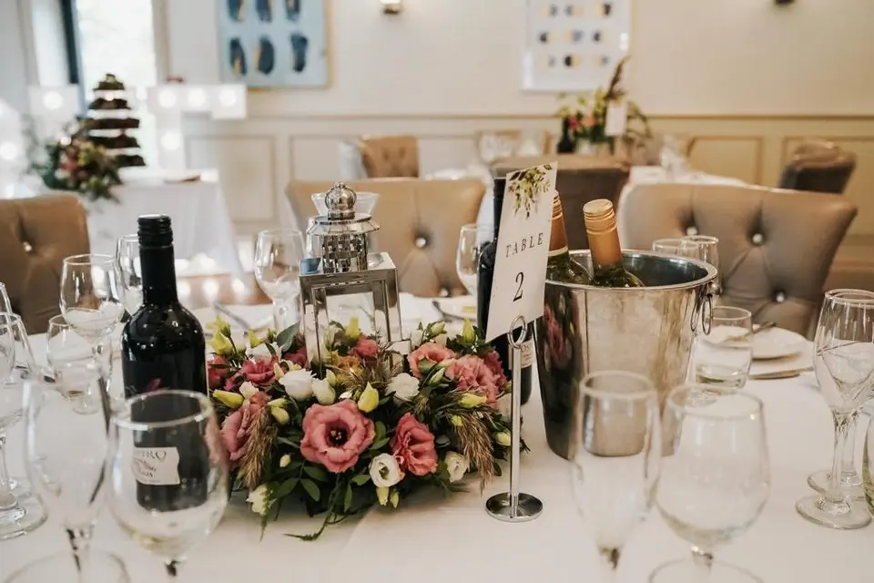Lantern Arrangement for Guest Table