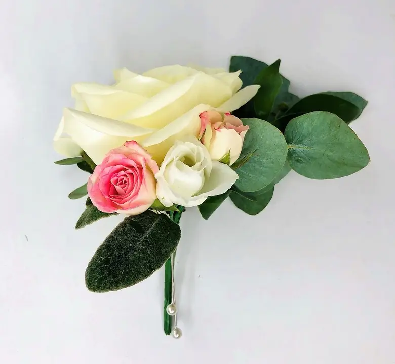 Pretty Rose and Eucalyptus Boutonniere for Summer Groom