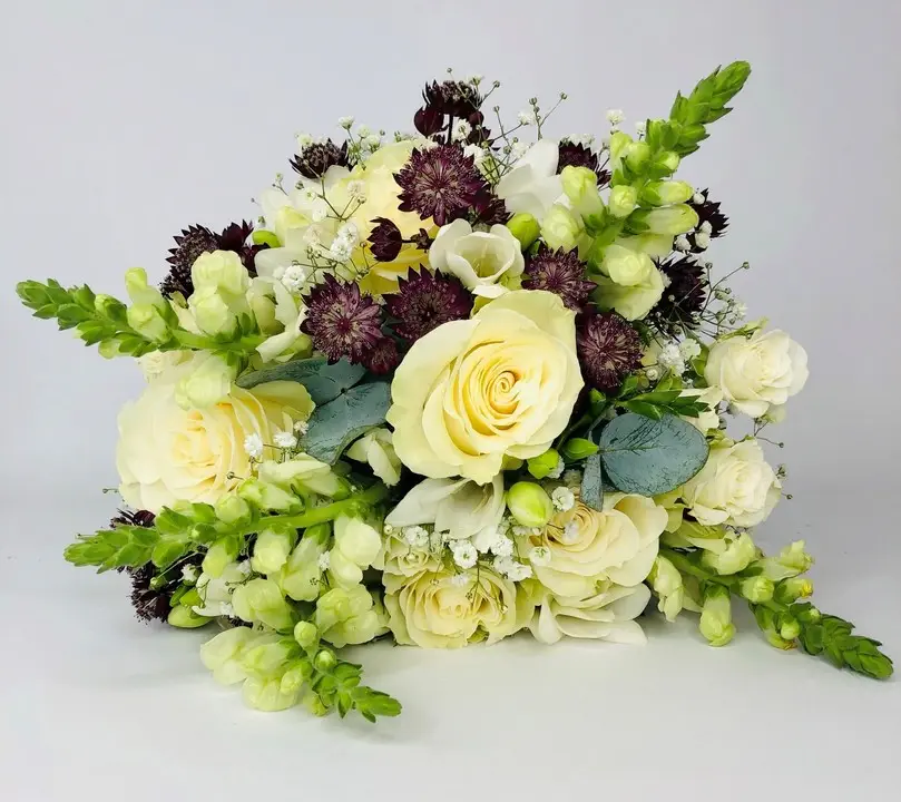 Summer Bridal Bouquet with Snapdragons and Astrantia