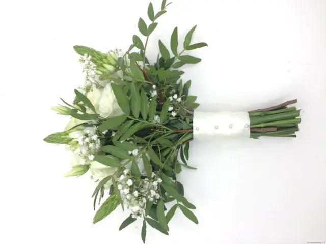 Bridesmaid Hand Tied Bouquet with Ribbon Handle