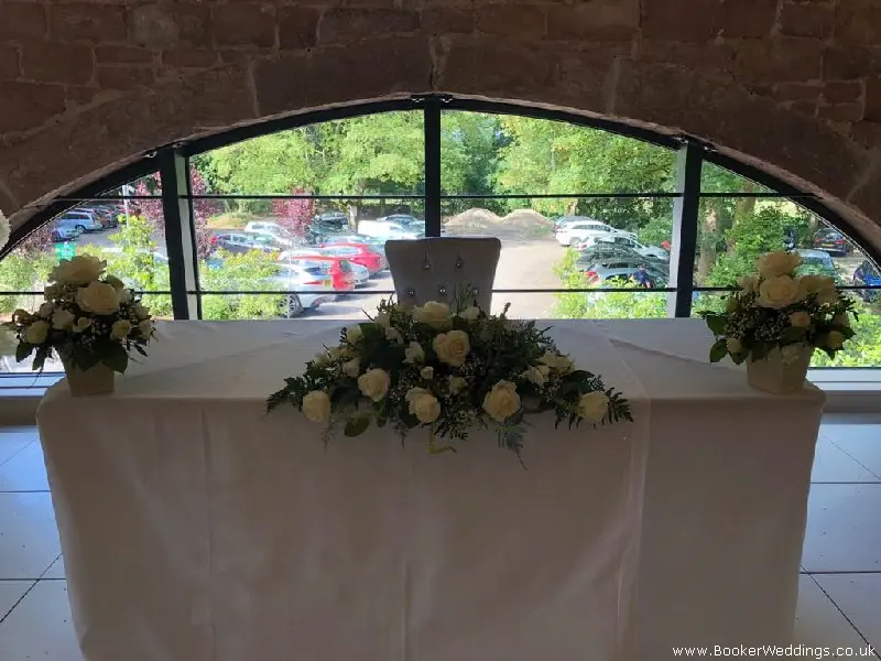 Wedding Ceremony  Flowers at Allerton Manor Golf Club