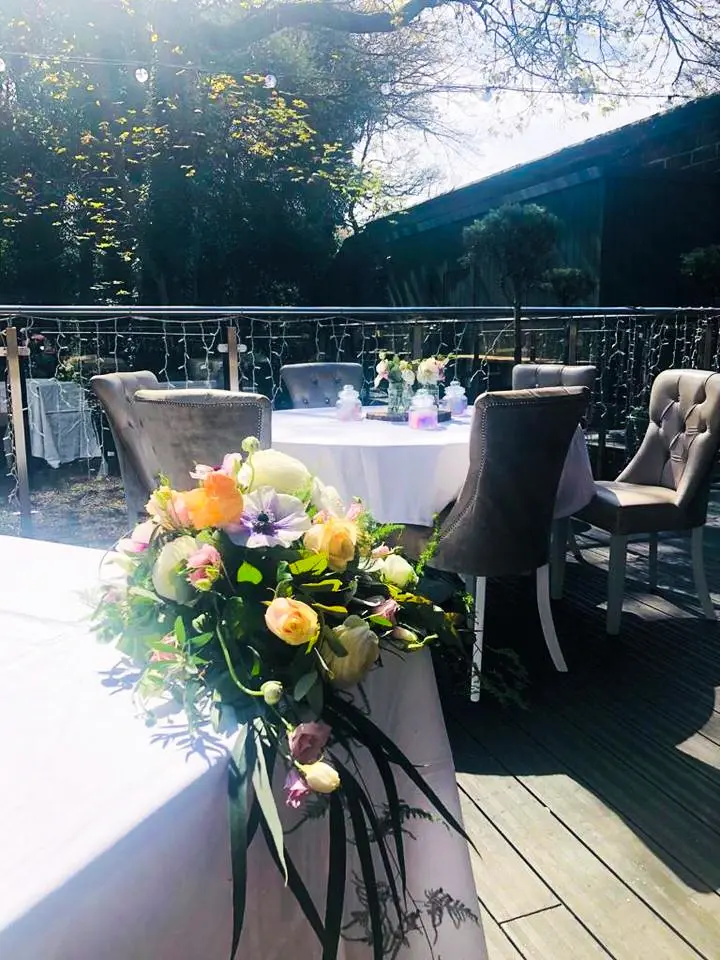 Al Fresco Wedding Flowers at Allerton Manor