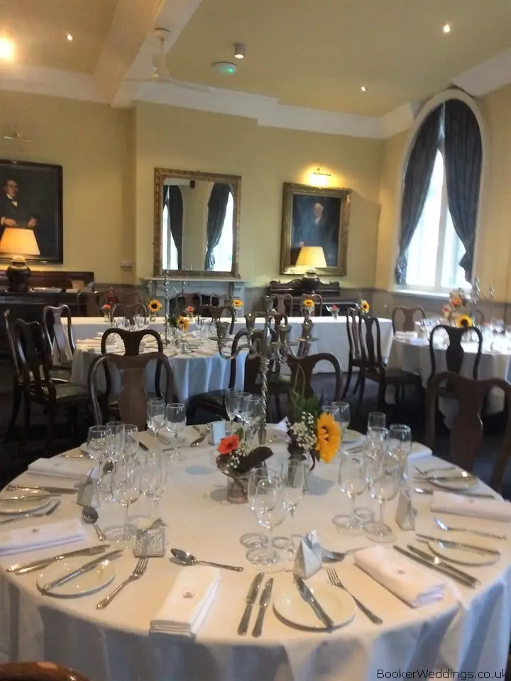Table Flowers Racquet Club Wedding