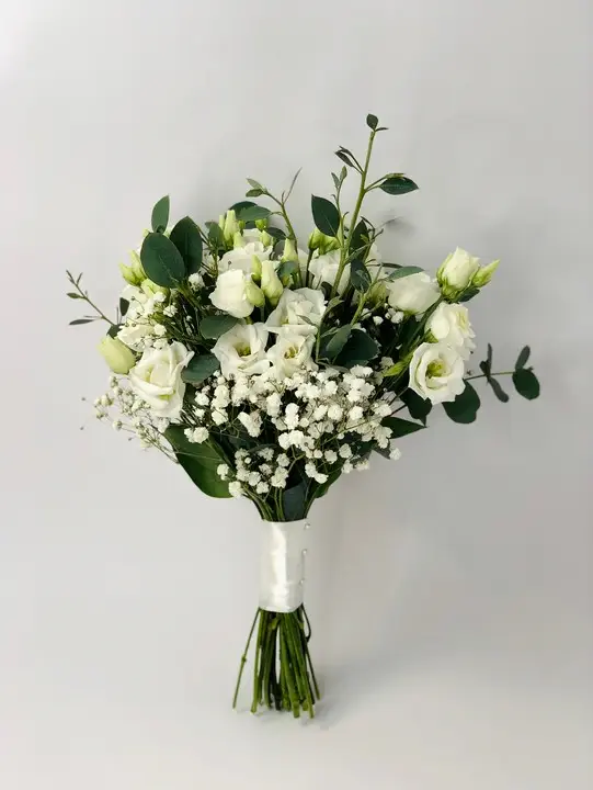 Natural Bridal Bouquet with Lisianthus and Gypsophila