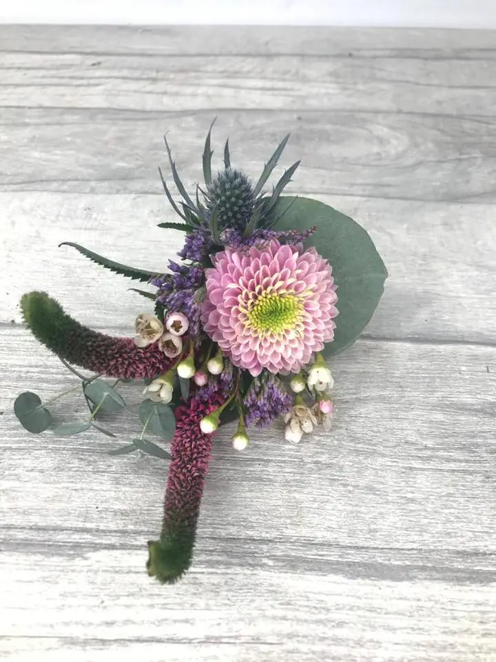 Multicoloured Buttonhole for Guests