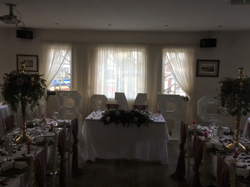 Multicoloured Table Flowers for December Wedding