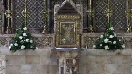 Alter Arrangements