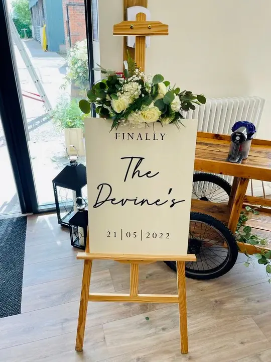 Welcome Sign Flowers at Yew Tree Barn