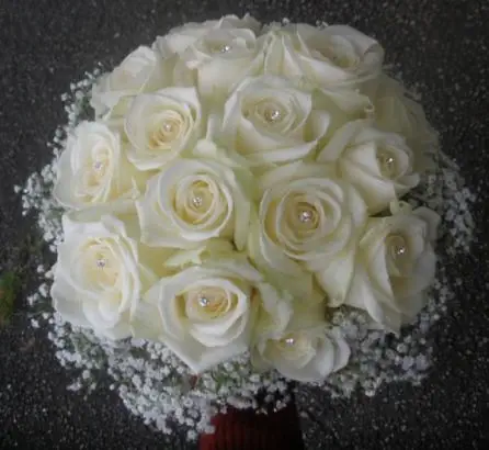 Brides Bouquet of Rose and Gypsophila