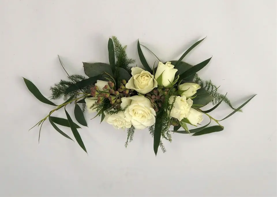 Bridesmaid Floral Comb with Spray Roses