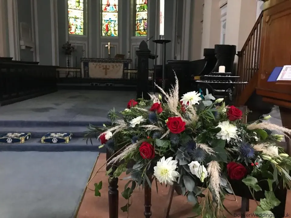 Wedding Flowers at Holy Trinity Church