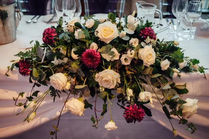 December Wedding Flowers Photos by Antonio Franco 11
