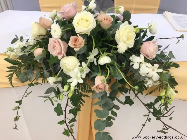Winter Wedding Top Table Arrangement in Pink and White