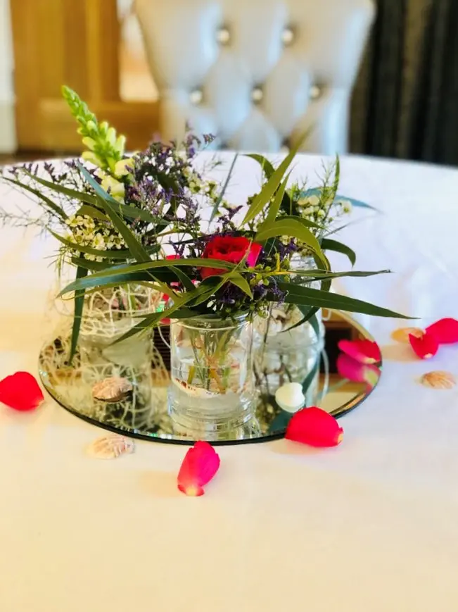 Spring Wedding Flowers at Allerton Manor9