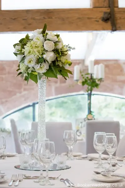 Wedding photo shoot at Allerton Manor, featuring flowers from Booker Weddings, Liverpool Florists21