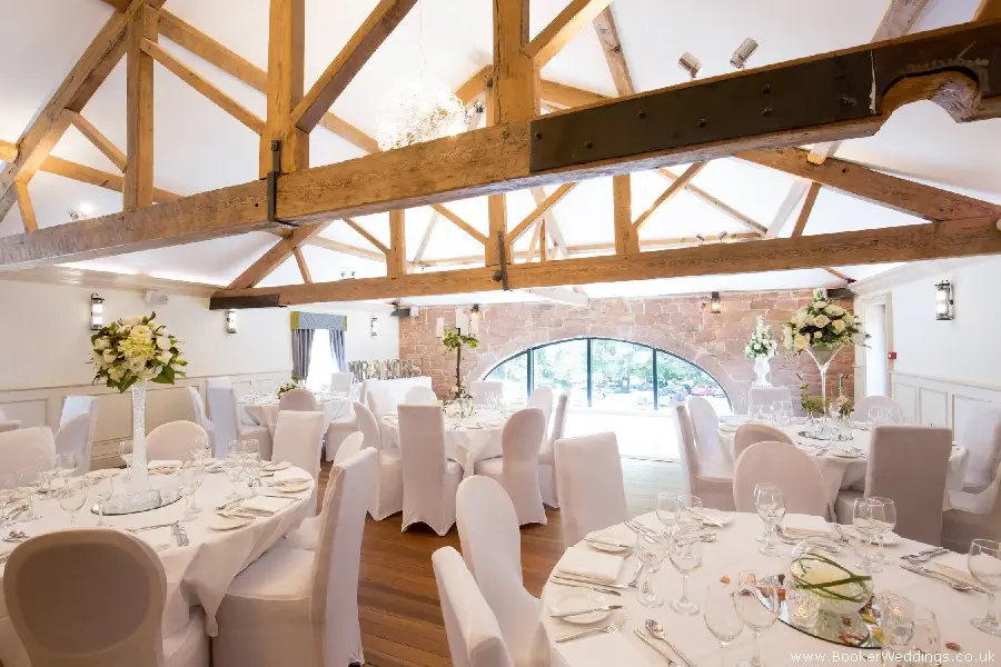 Wedding photo shoot at Allerton Manor, featuring flowers from Booker Weddings, Liverpool Florists30